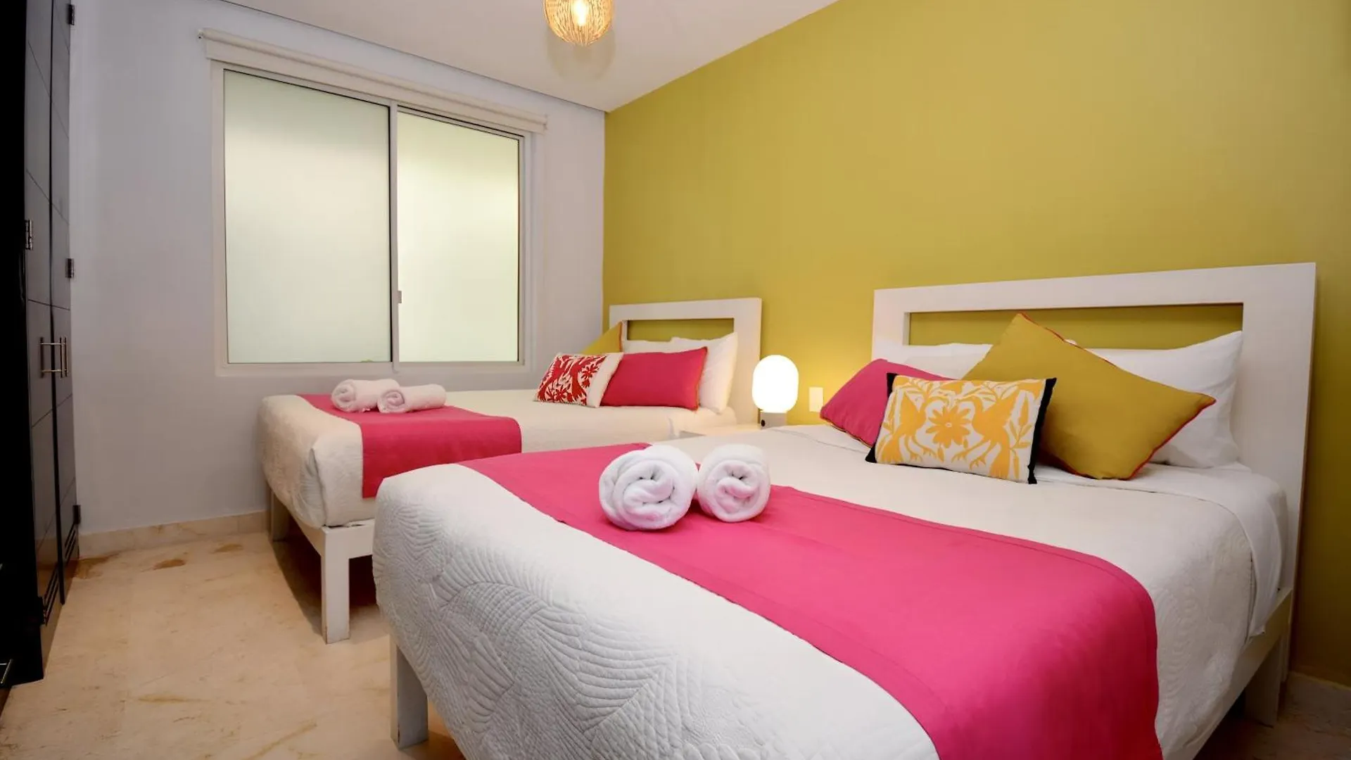 Best Beachfront Location At Elements 普拉亚卡门 公寓
